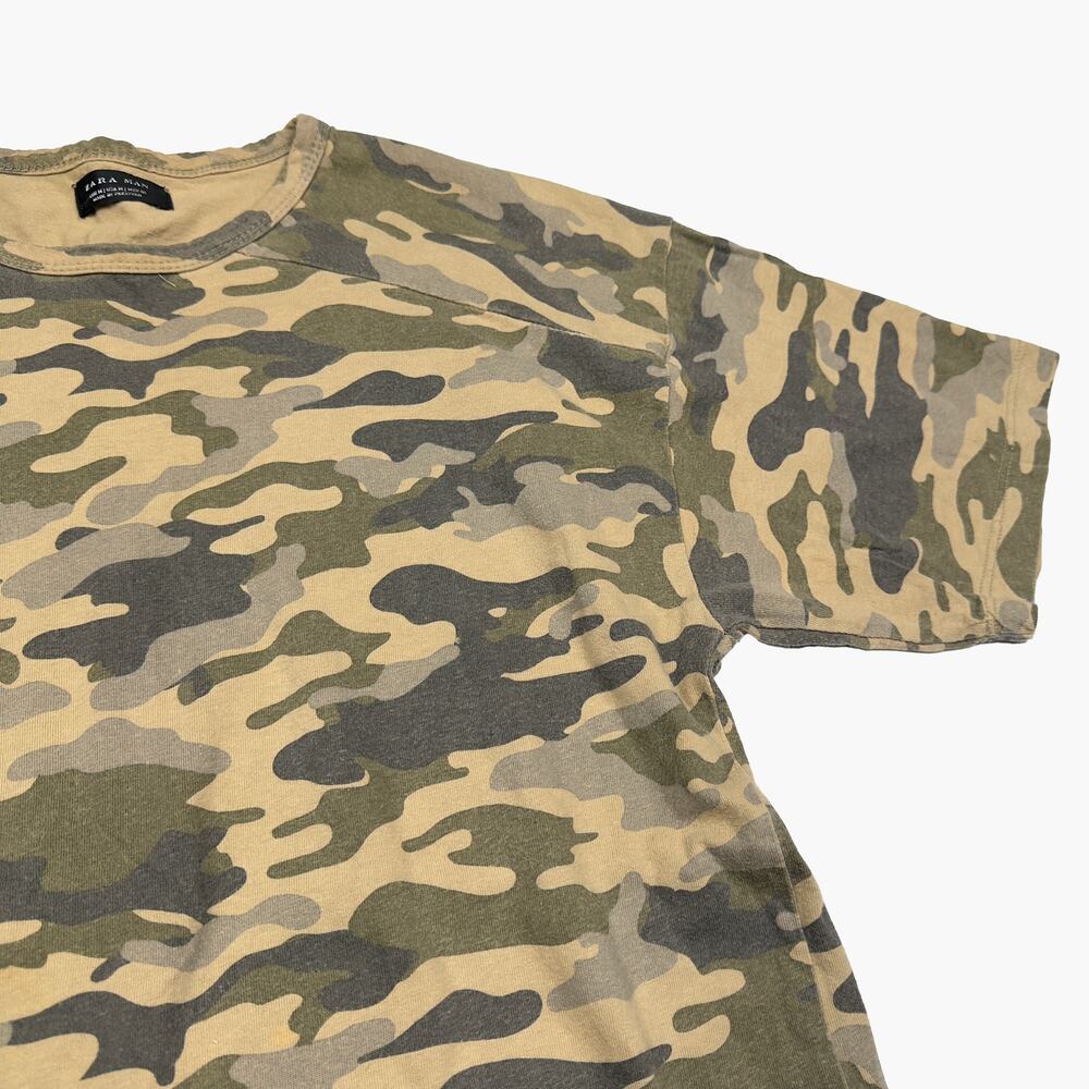 ZARA Camo Long-Line Short-Sleeve Oversized T-Shirt (Army Green Camo | Size M) - Picture 2 of 4